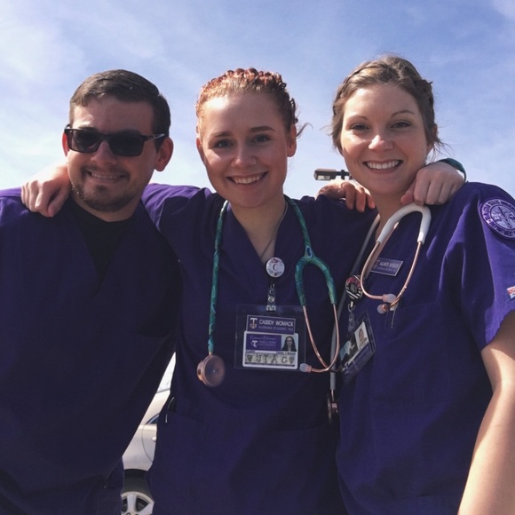 Meet your Posher, Cassidy - Picture 2 of 3